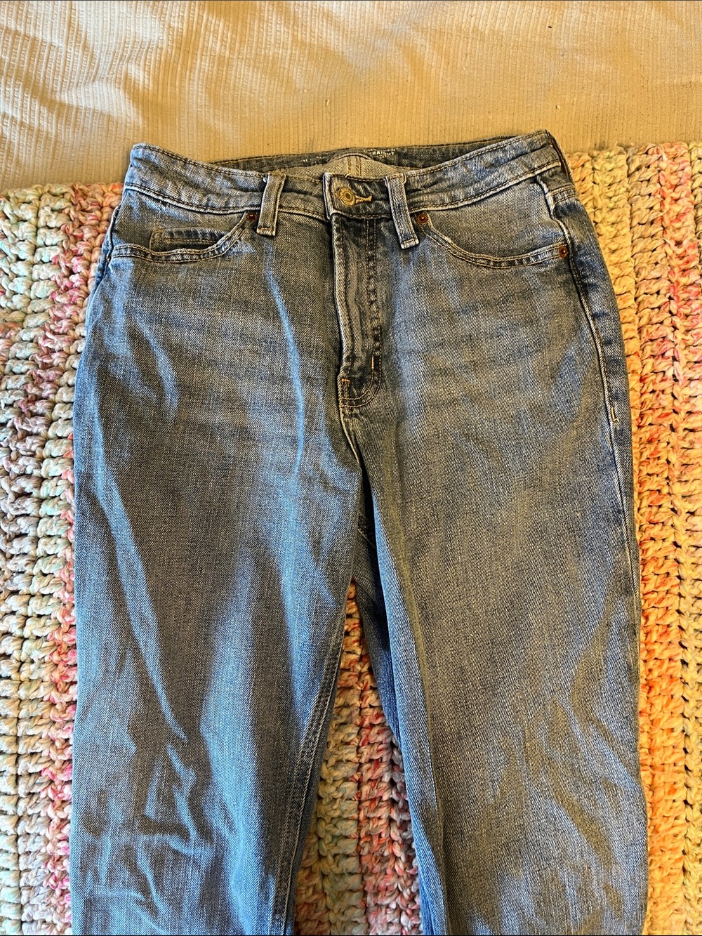 Old Navy Straight-Leg Women's Jeans — Light Blue Wash